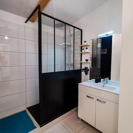 L'aquae - Parking - Wifi - Spacieux Apartmán